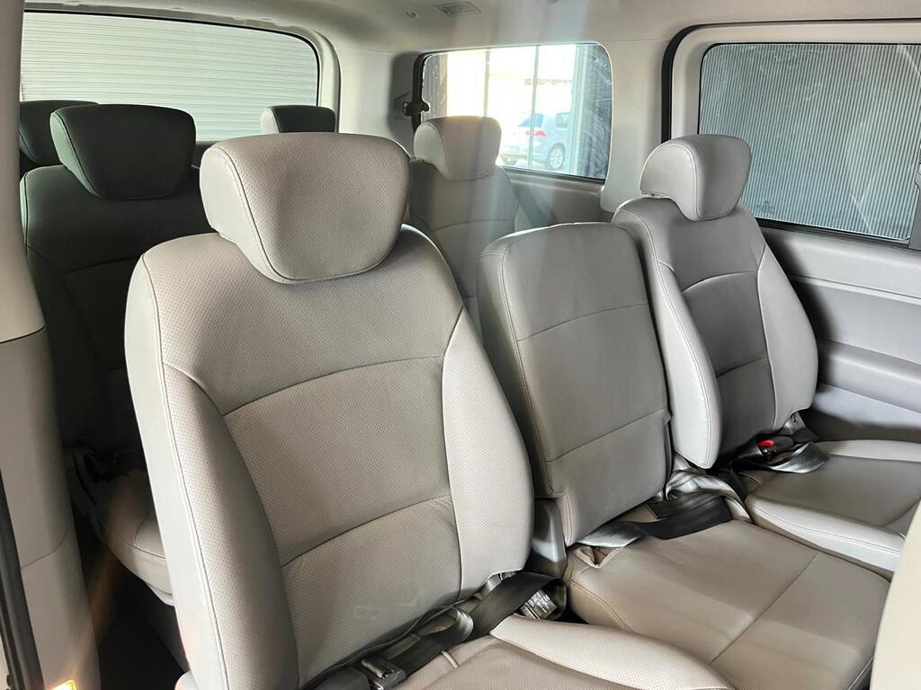 HYUNDAI H-1 H1 2.5 CRDi ELITE A/T (12 SEAT) - 7