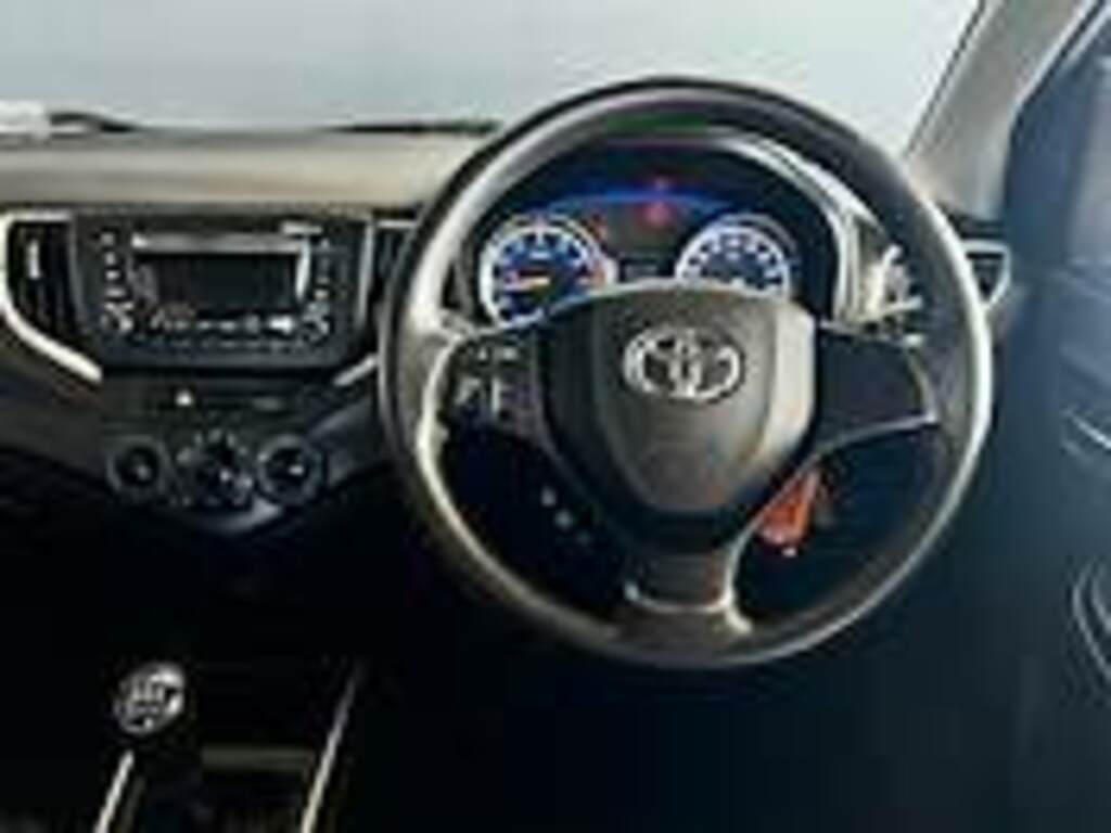 TOYOTA STARLET STARLET 1.4 Xi