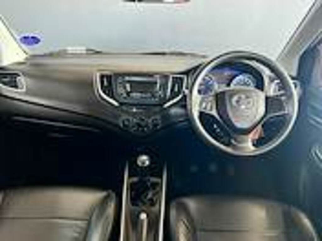 TOYOTA STARLET STARLET 1.4 Xi