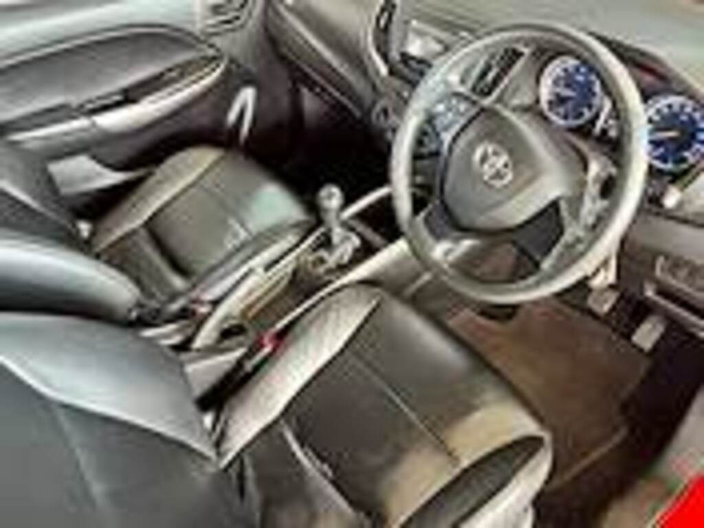 TOYOTA STARLET STARLET 1.4 Xi