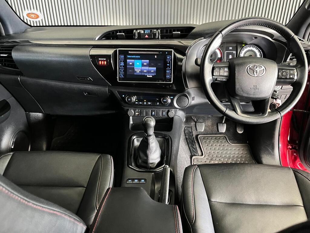 TOYOTA HILUX HILUX 2.8 GD-6 RB RAIDER P/U D/C