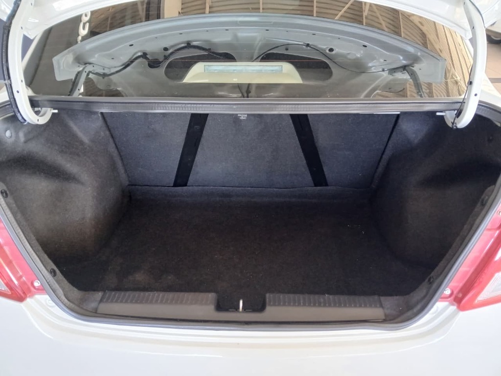 SUZUKI SWIFT DZIRE 1.2 GA - 4