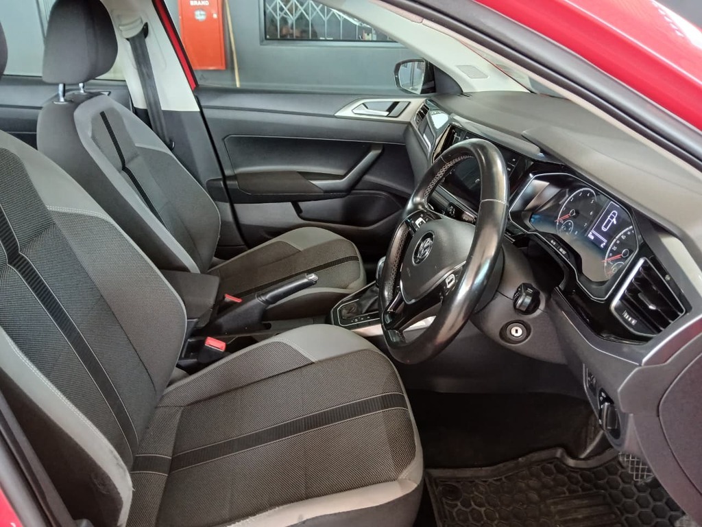 VOLKSWAGEN POLO POLO 1.0 TSI HIGHLINE DSG (85KW) - 10
