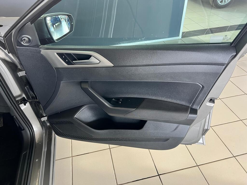 VOLKSWAGEN POLO POLO 1.0 TSI TRENDLINE