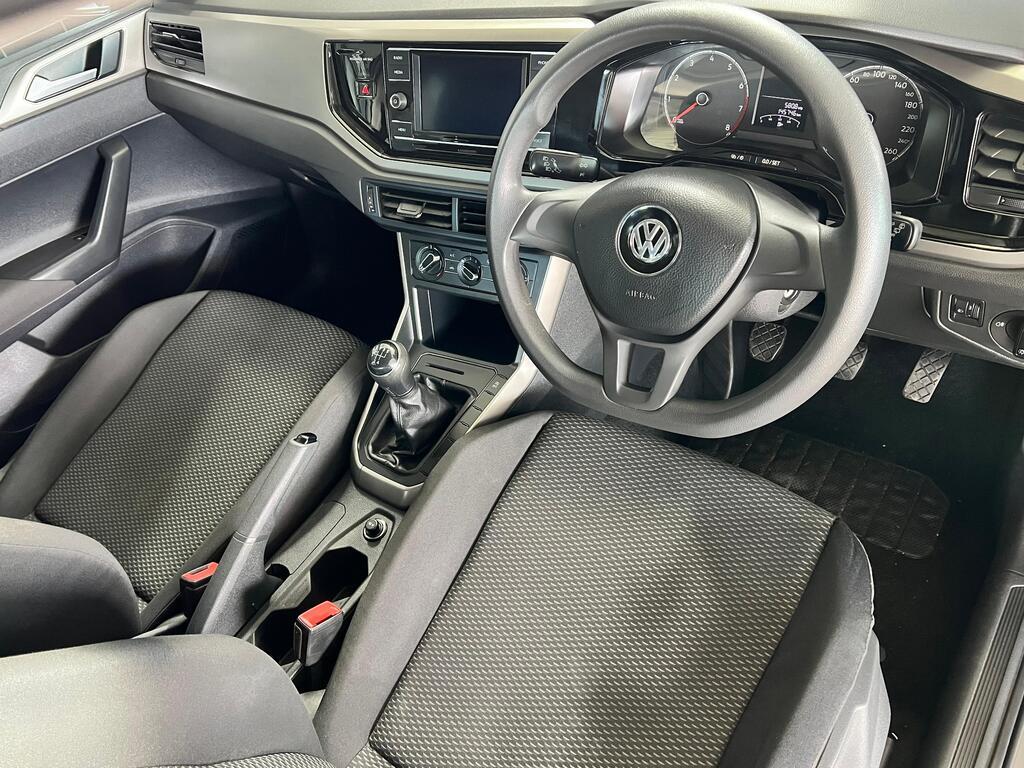 VOLKSWAGEN POLO POLO 1.0 TSI TRENDLINE - 16