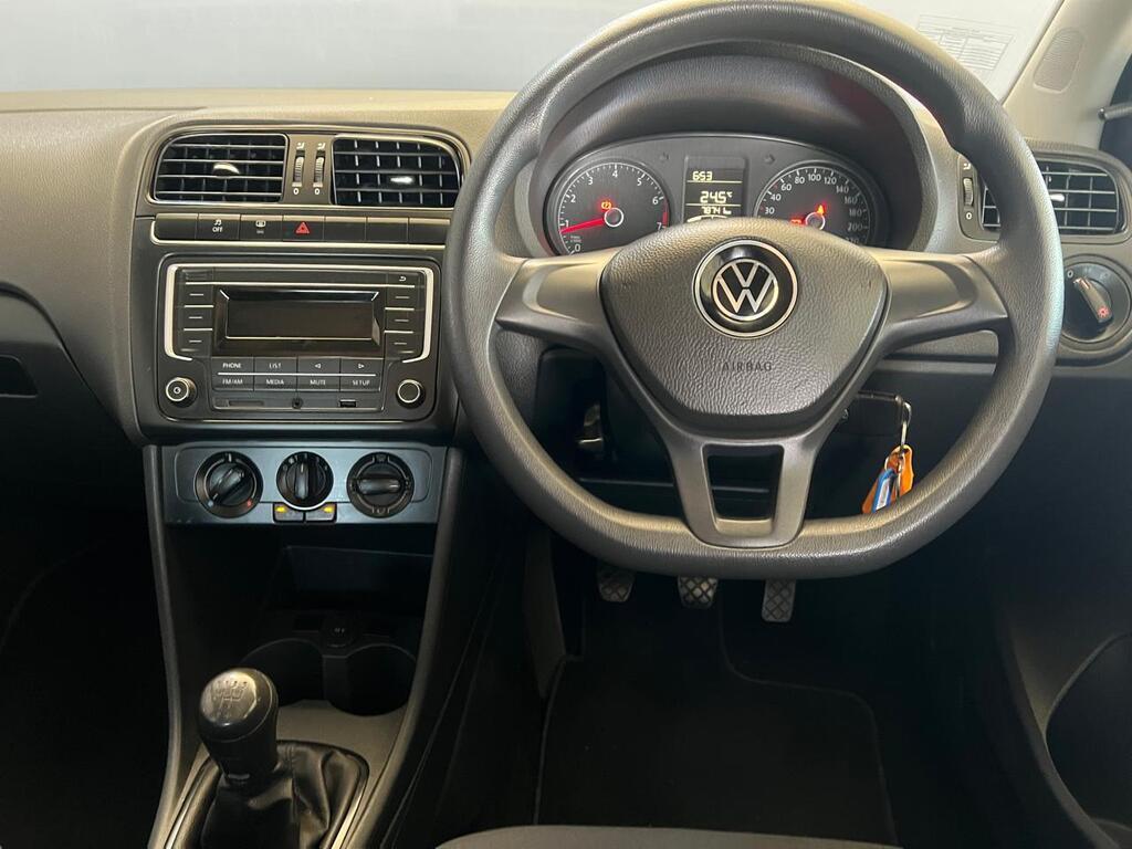 VOLKSWAGEN POLO VIVO POLO VIVO 1.4 TRENDLINE (5DR) - 11