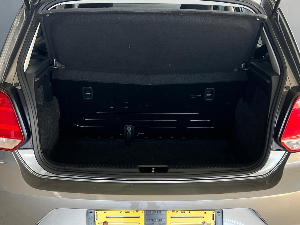 VOLKSWAGEN POLO VIVO POLO VIVO 1.4 TRENDLINE (5DR) - 6
