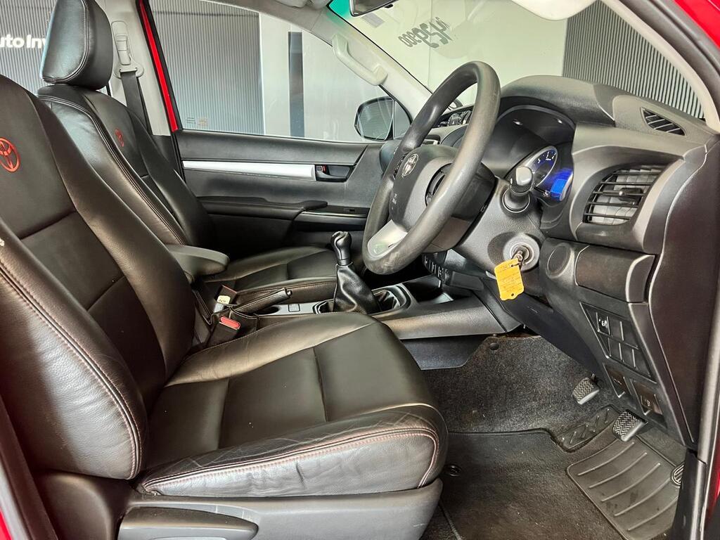 TOYOTA HILUX HILUX 2.4 GD-6 RB SRX P/U D/C - 7
