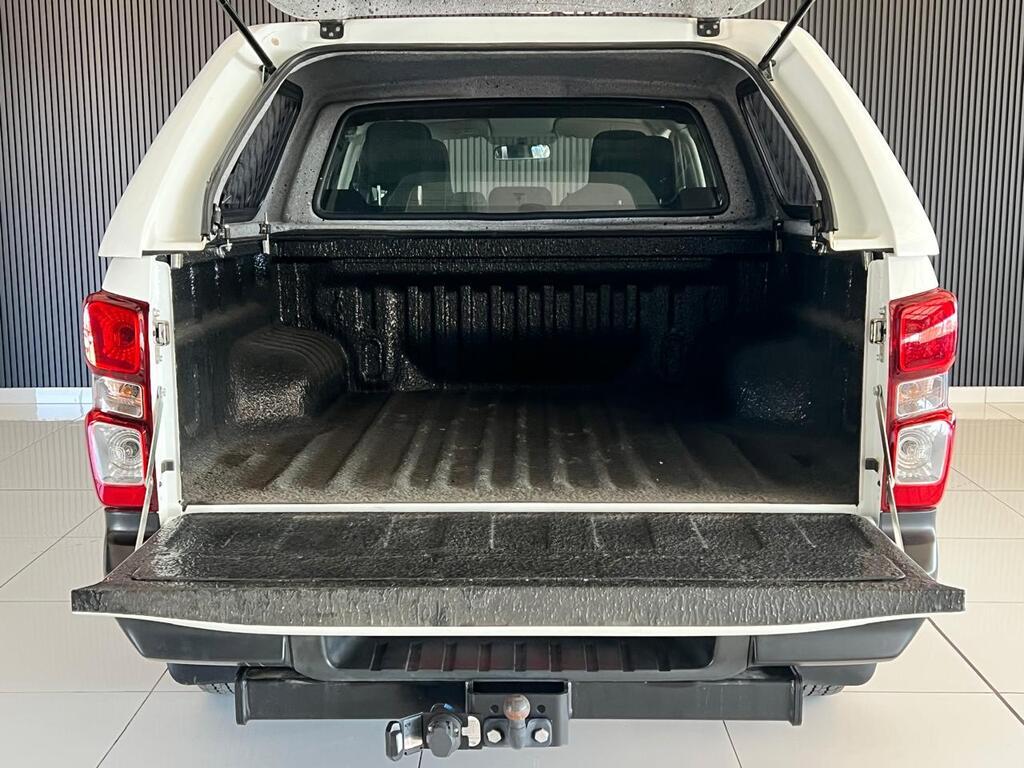 ISUZU D-MAX D-MAX 250C FLEETSIDE S/C P/U - 5
