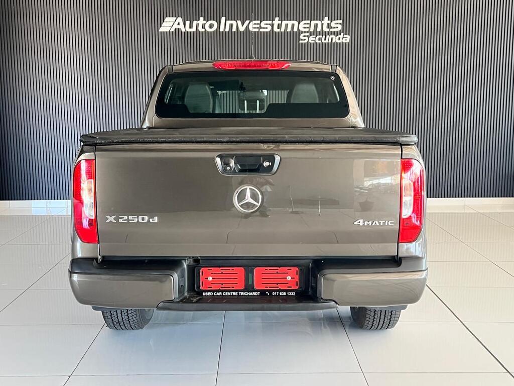 MERCEDES-BENZ X-CLASS X250d 4X4 PROGRESSIVE - 10