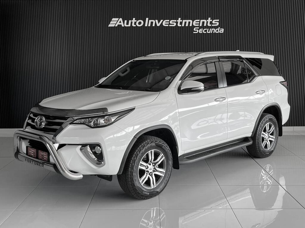 TOYOTA FORTUNER FORTUNER 2.4GD-6 R/B - 1