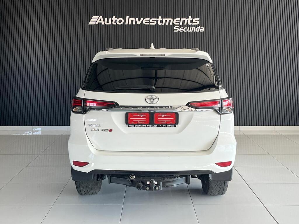 TOYOTA FORTUNER FORTUNER 2.4GD-6 R/B - 4