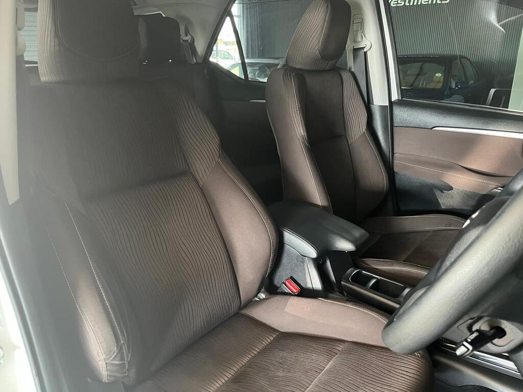 TOYOTA FORTUNER FORTUNER 2.4GD-6 R/B - 7