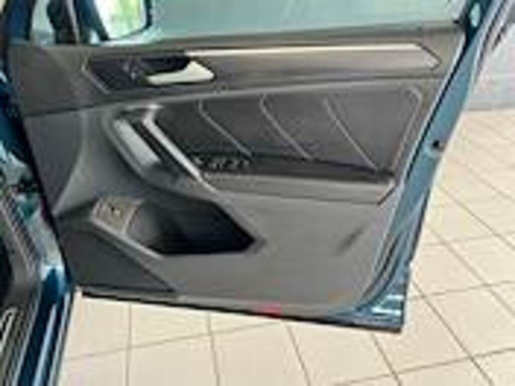 VOLKSWAGEN TIGUAN TIGUAN 2.0 TSI R-LINE 4MOTION DSG (162KW) - 4