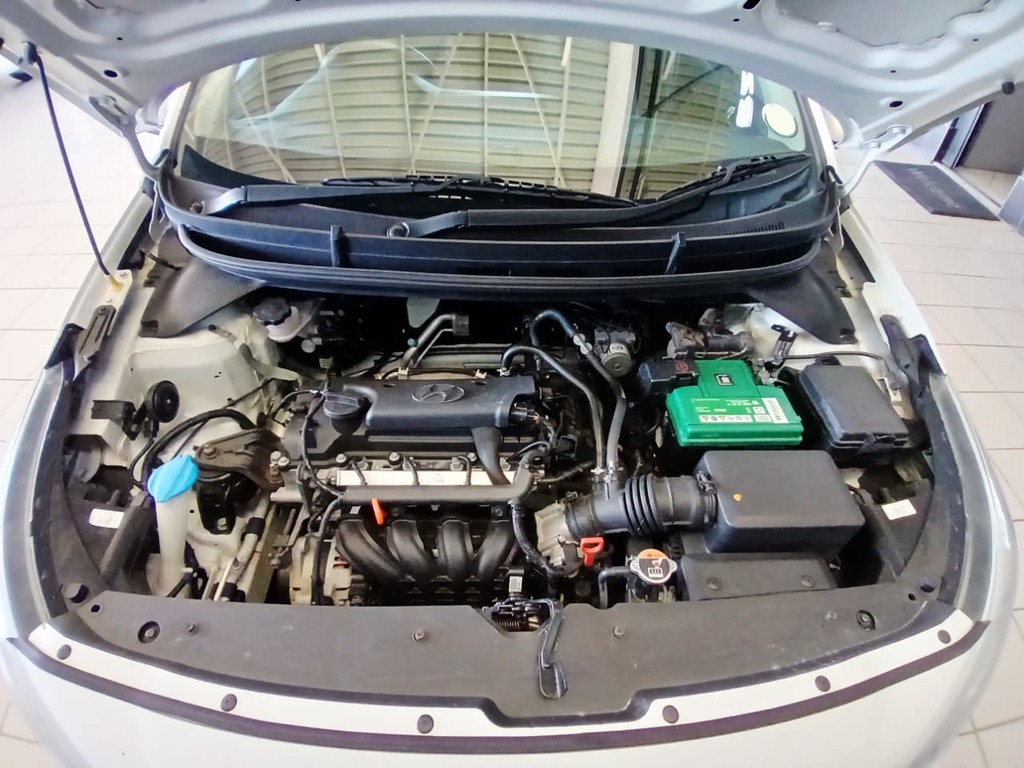 HYUNDAI i20 i20 1.4 FLUID A/T - 14