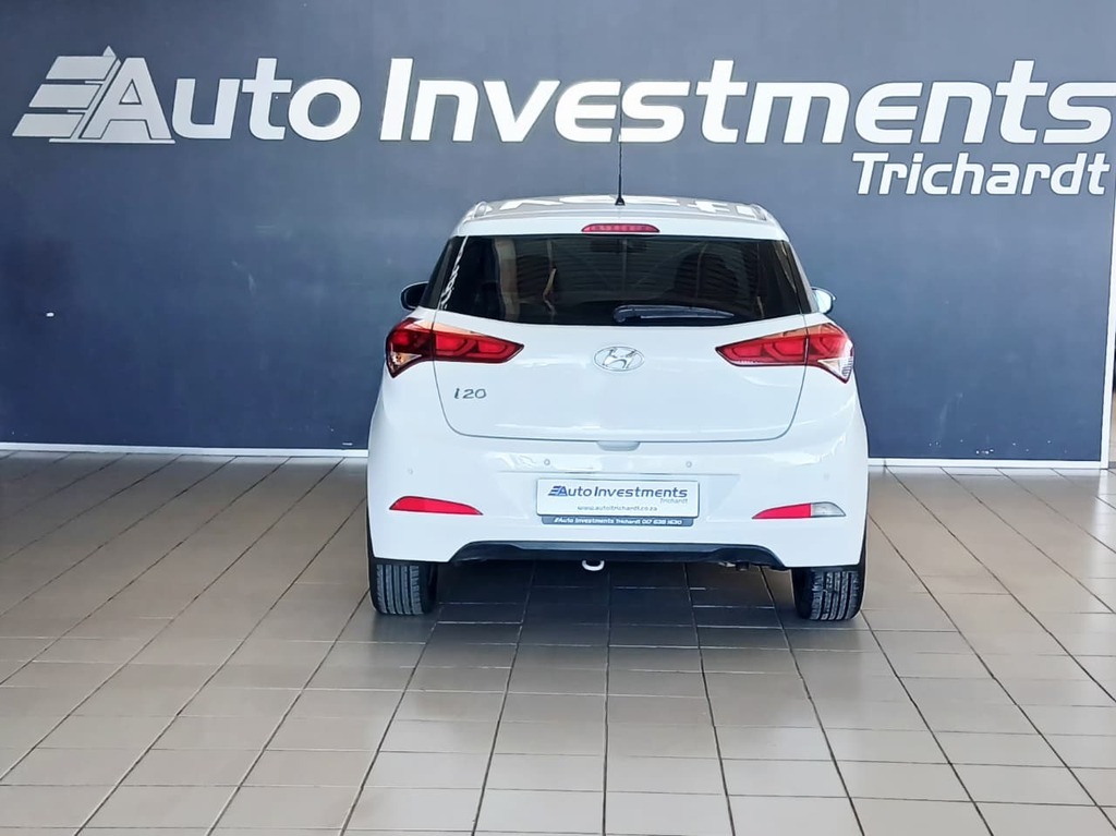 HYUNDAI i20 i20 1.4 FLUID A/T - 5