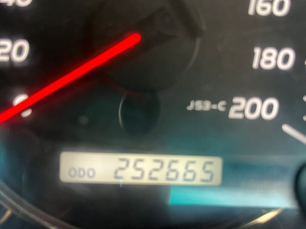 Toyota Prado - View 5