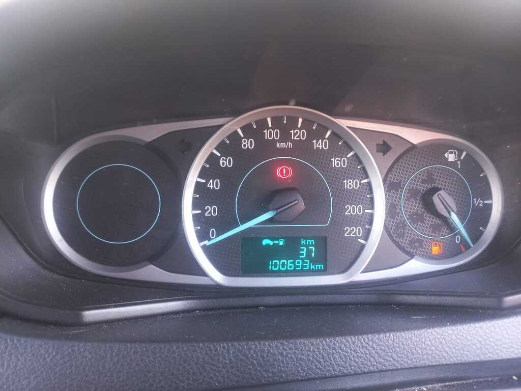 Ford Figo - View 9