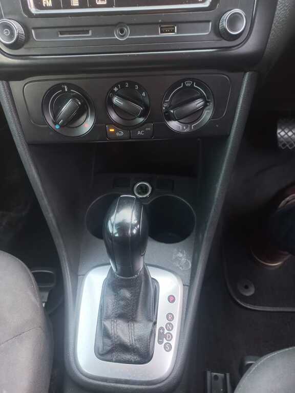 Volkswagen Polo Vivo - View 10