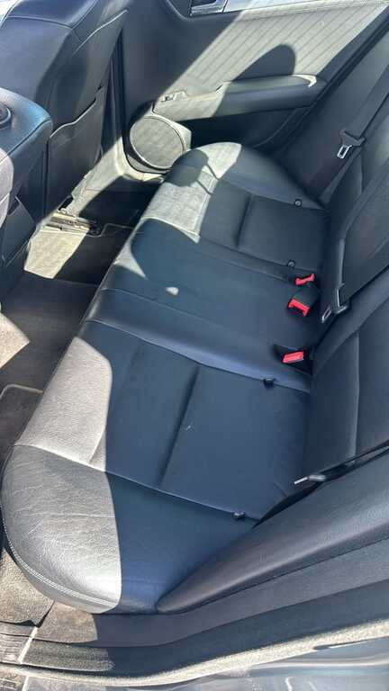 2011 Mercedes-Benz C Class Sedan — photo 11