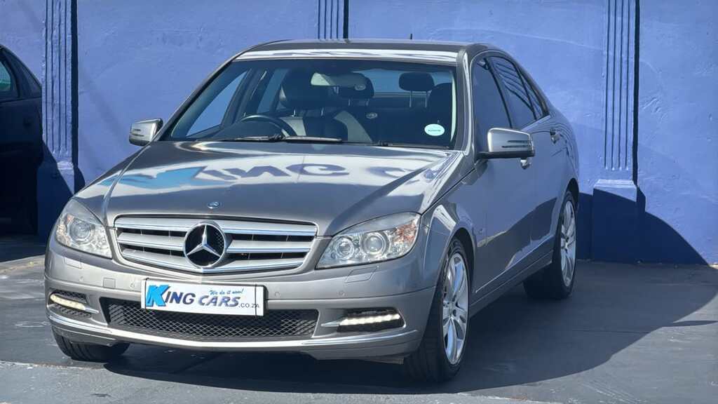 2011 Mercedes-Benz C Class Sedan — photo 3