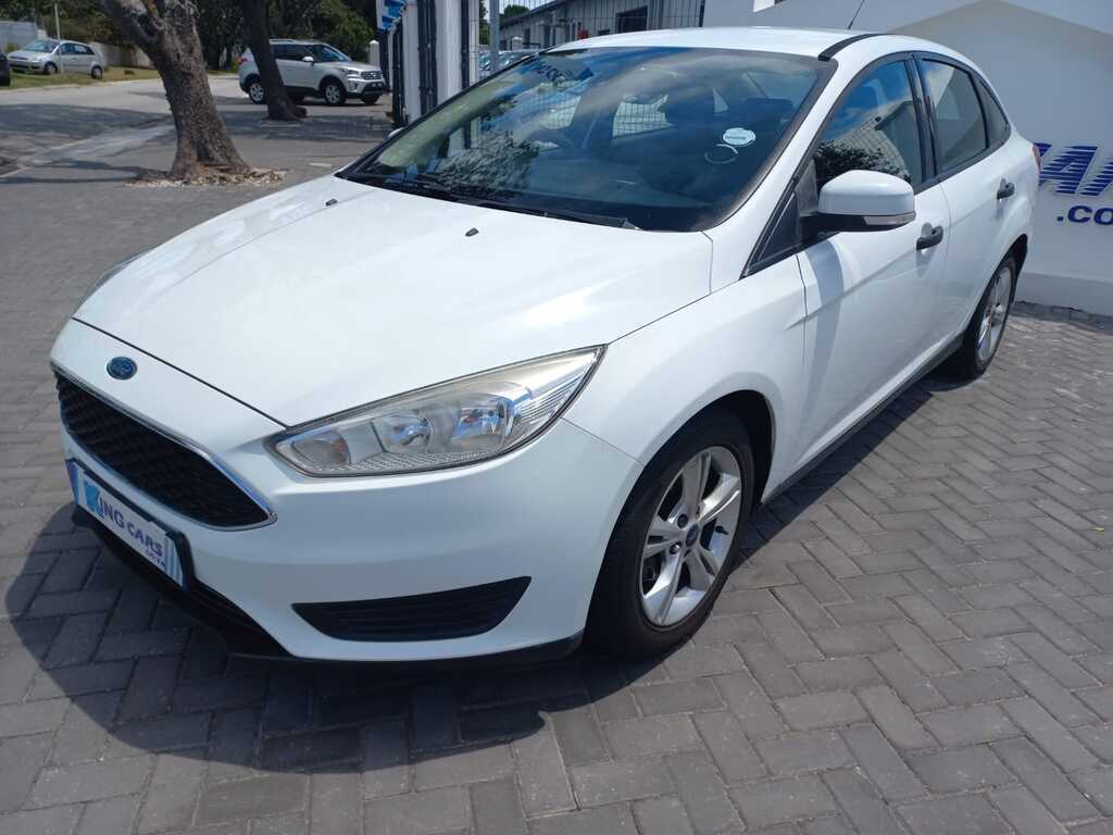 Ford Focus - View 3