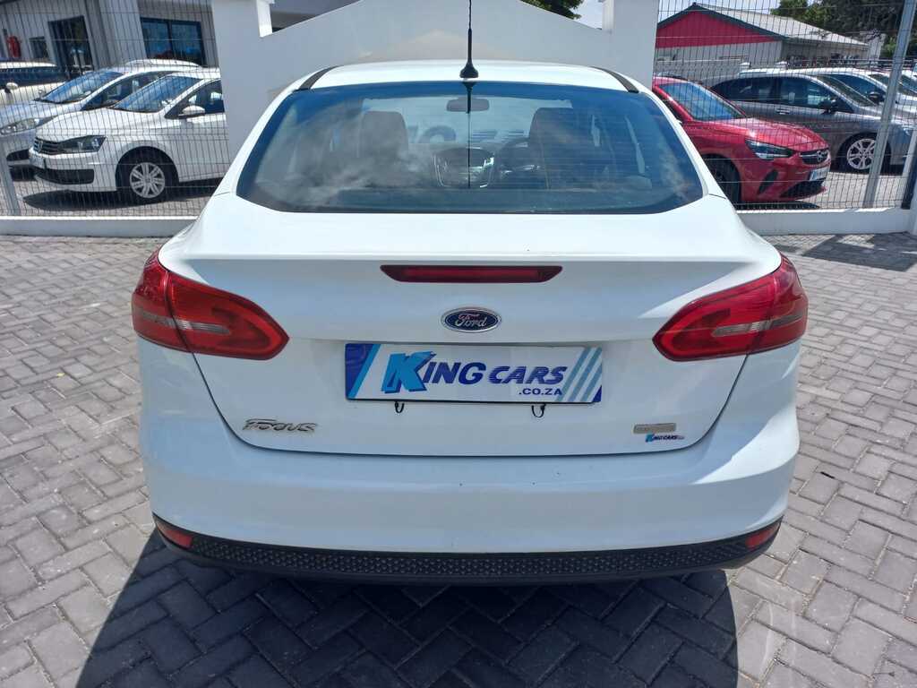 Ford Focus - View 6