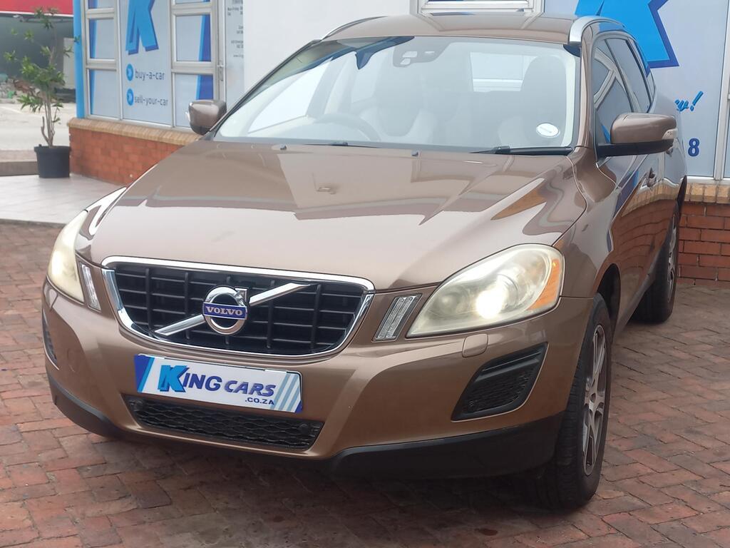 Volvo Xc60 - View 4