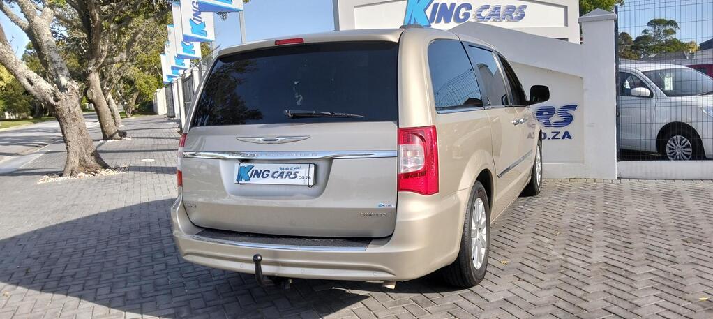 Chrysler Grand Voyager - View 8