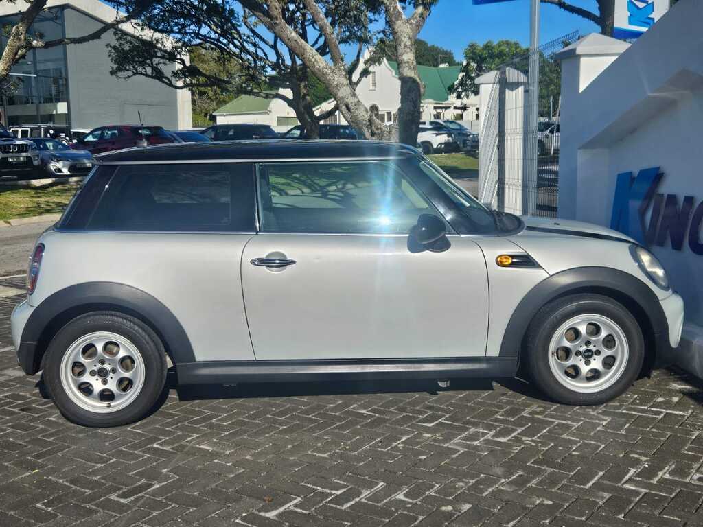Mini Cooper - View 14