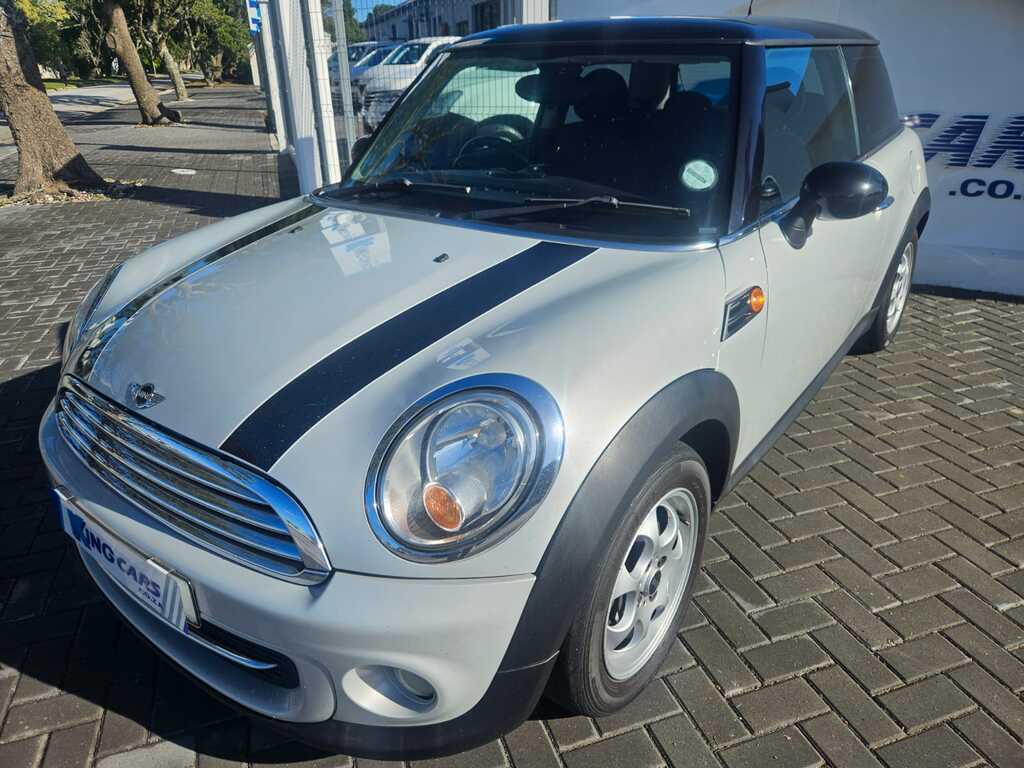 Mini Cooper - View 5