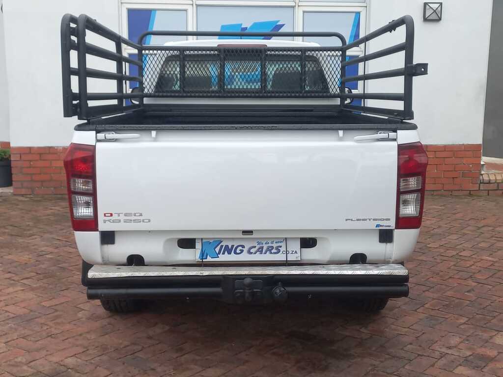 Isuzu Kb - View 6