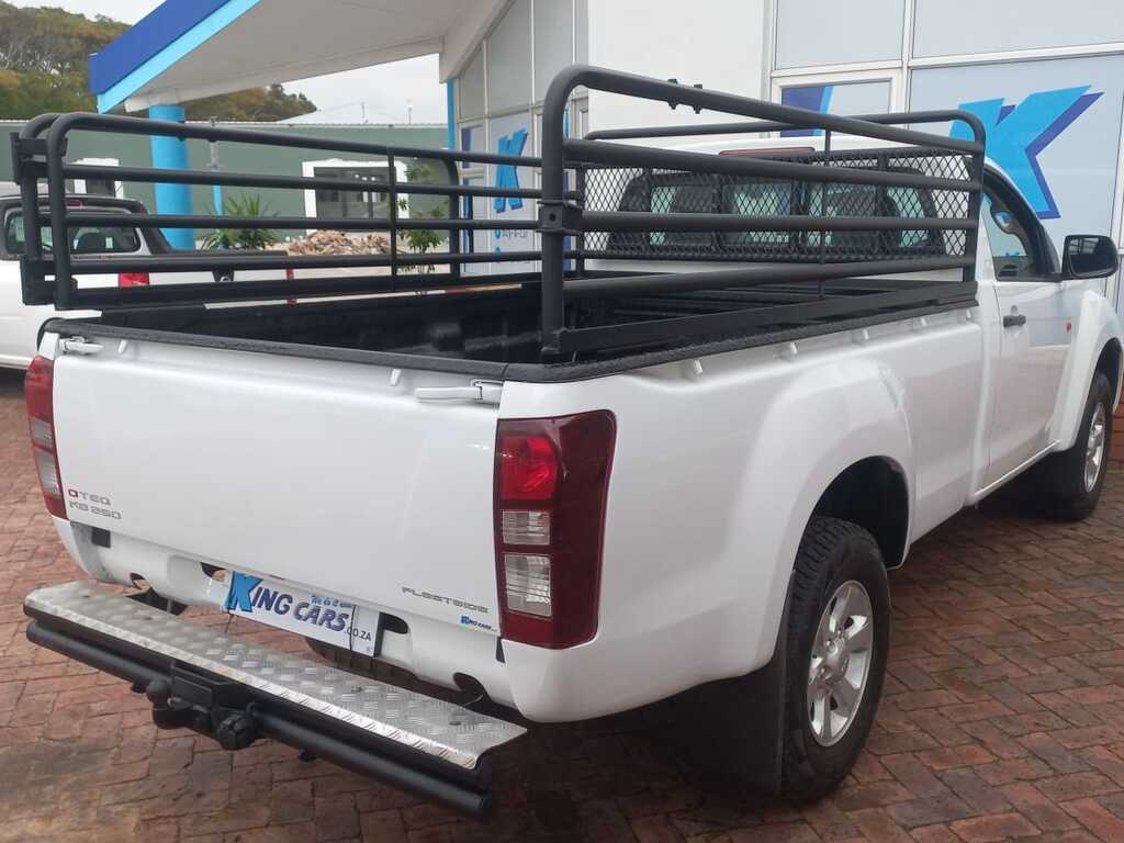 Isuzu Kb - View 8