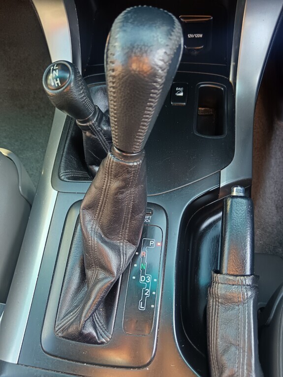 Toyota Prado - View 12
