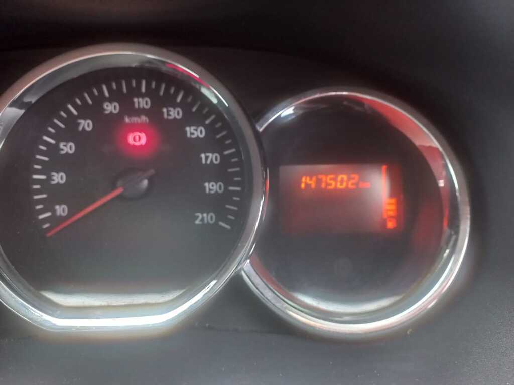 Renault Sandero - View 12