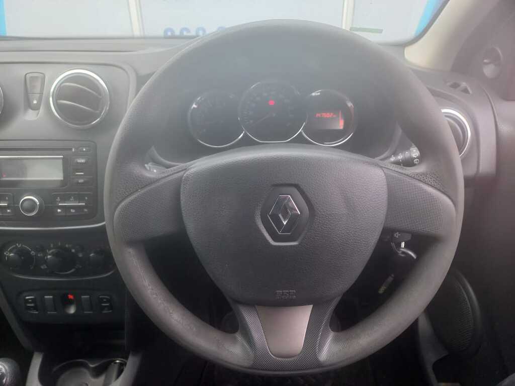 Renault Sandero - View 9