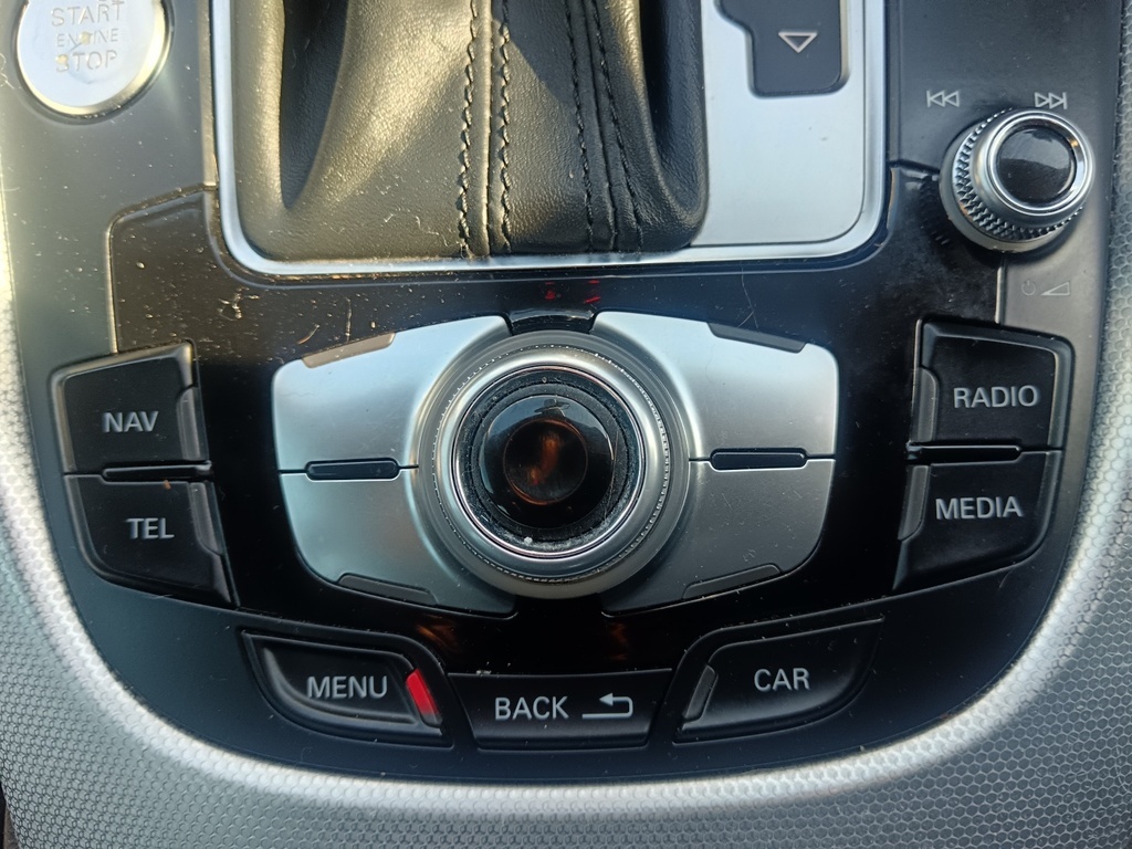 Audi Q5 - View 13
