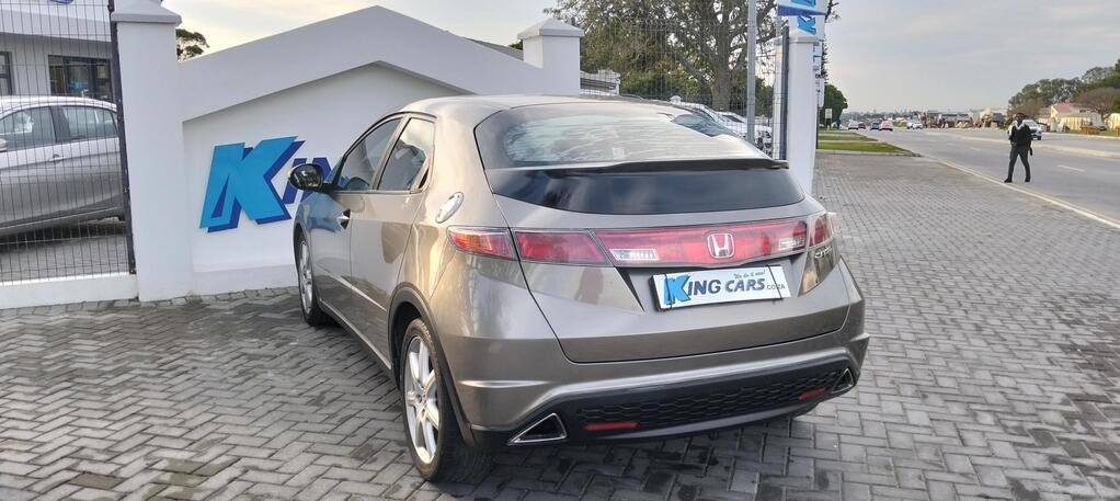 2010 Honda Civic — photo 5