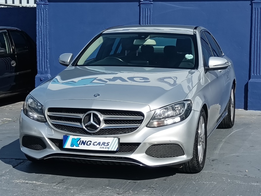 Mercedes-benz C Class - View 5