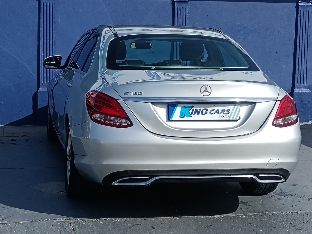 Mercedes-benz C Class - View 8