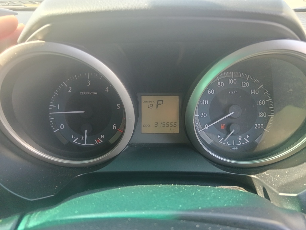 Toyota Prado - View 10