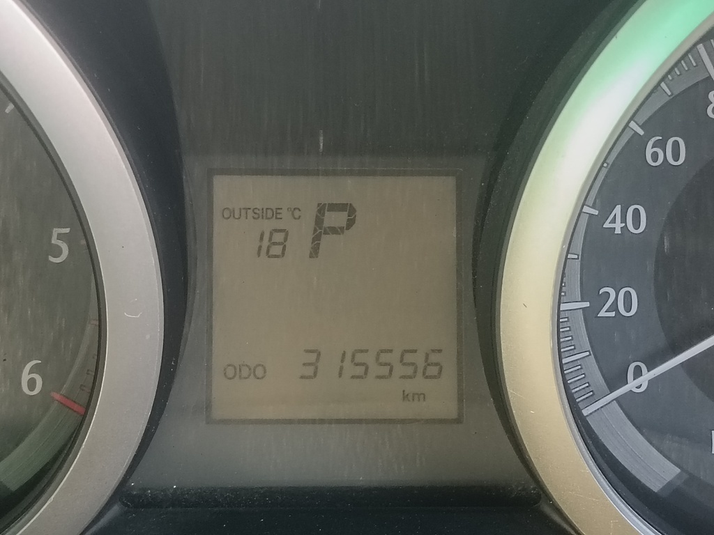 Toyota Prado - View 9