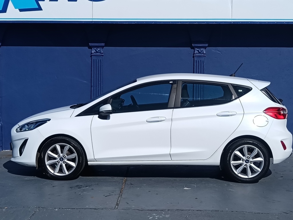 Ford Fiesta - View 5