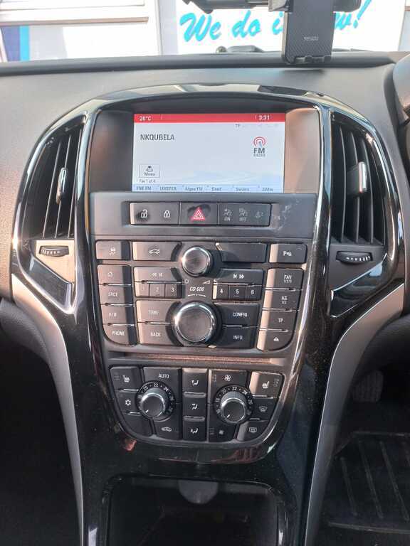 Opel Astra - View 11