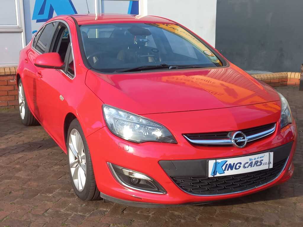 Opel Astra - View 3