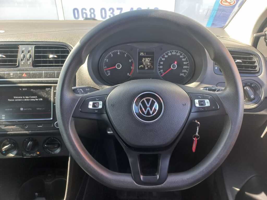 Volkswagen Polo Vivo - View 10