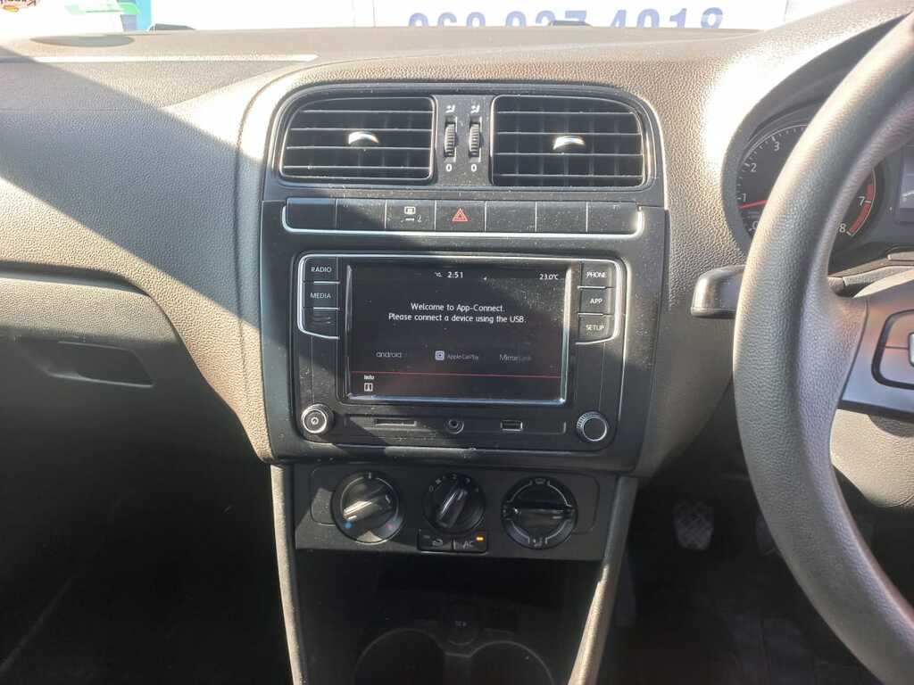 Volkswagen Polo Vivo - View 11