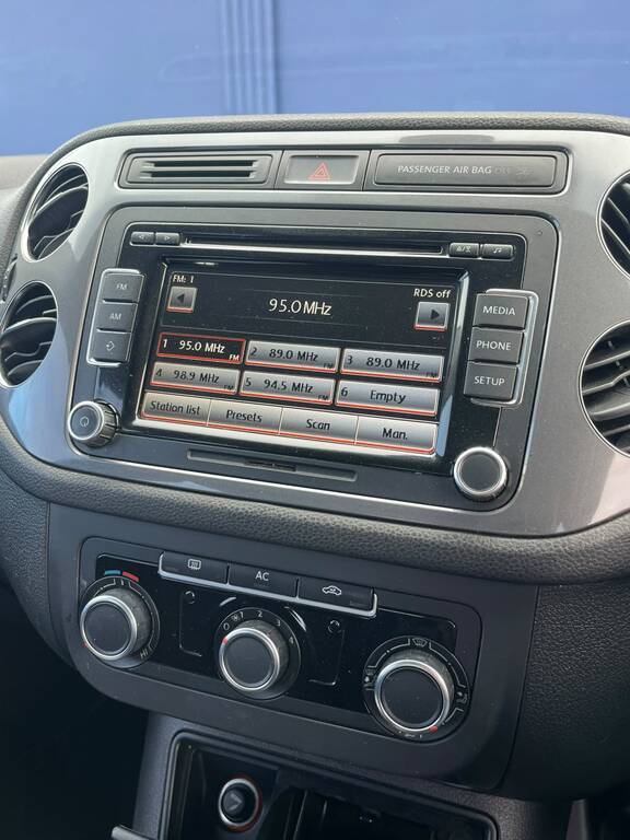 Volkswagen Tiguan - View 7