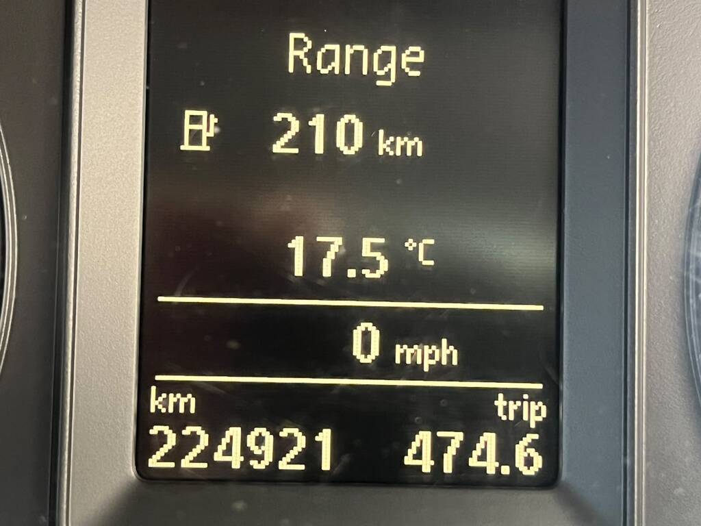 Volkswagen Tiguan - View 8