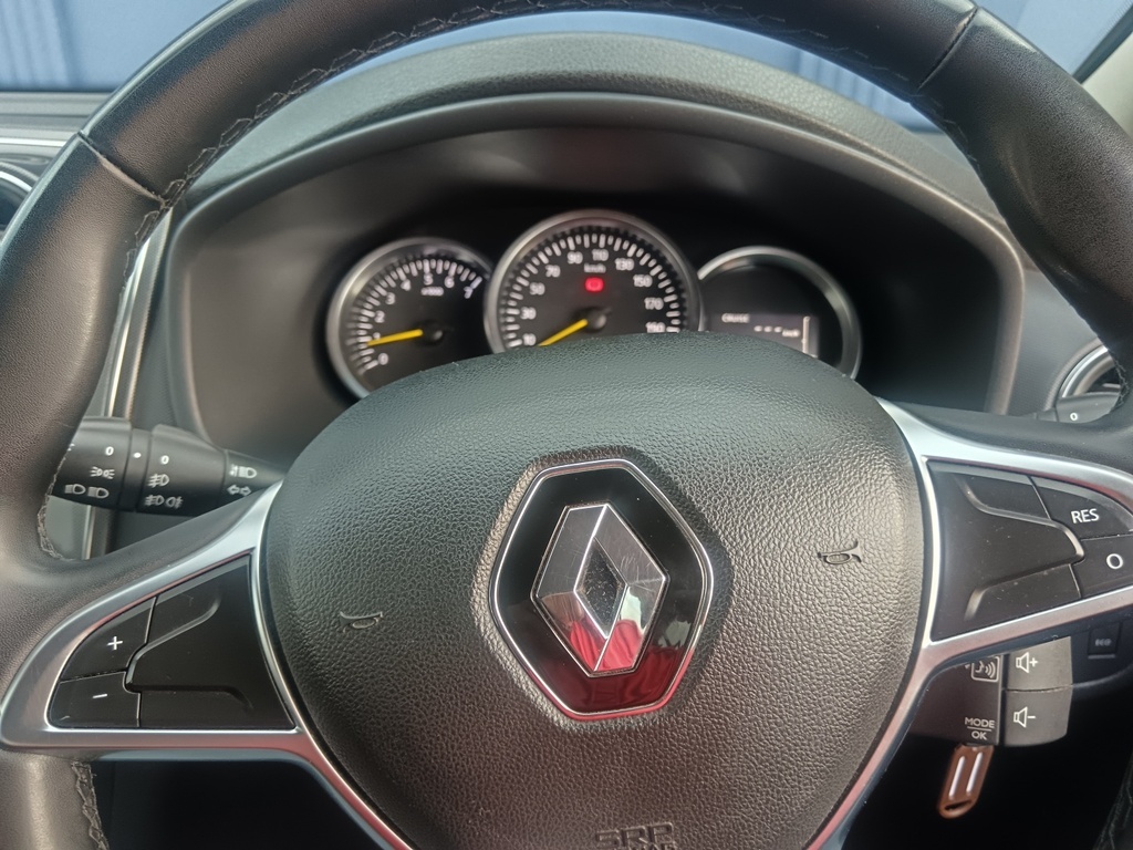 Renault Sandero - View 10